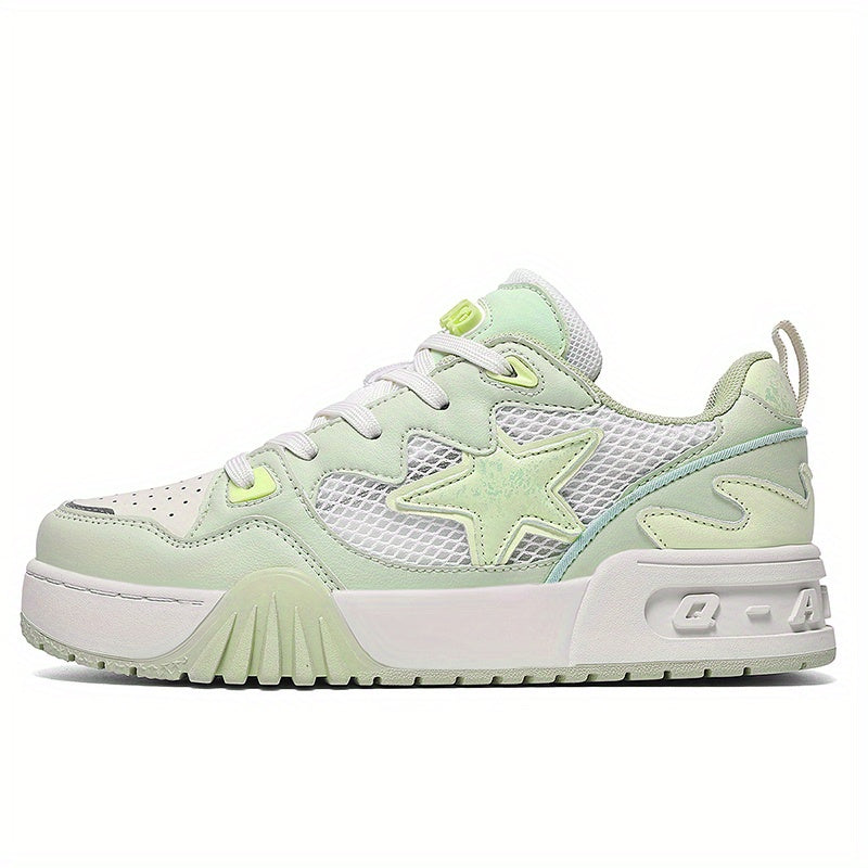 Q-AND Retro Skate Sneakers - Low-Top Lace-Up Casual Shoes with Thick Rubber Sole