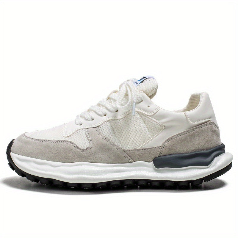 A low-key and trendy Hong Kong-style sports shoe, breathable Forrest Gump running shoes