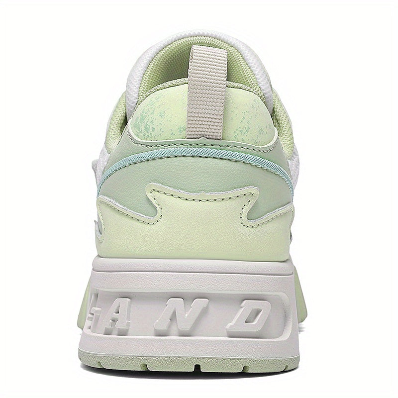 Q-AND Retro Skate Sneakers - Low-Top Lace-Up Casual Shoes with Thick Rubber Sole