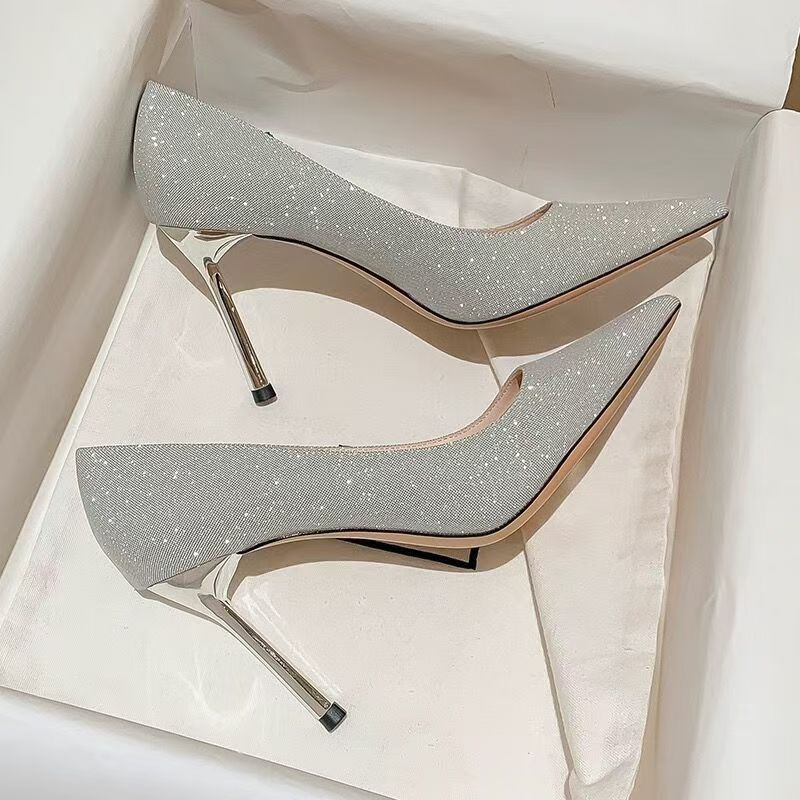 2024 Wedding Shoes French Style High Heels for s Sexy Thin Heels Bridal Shoes Bridesmaid Pointed Toe Sequin Single Shoes Silvery