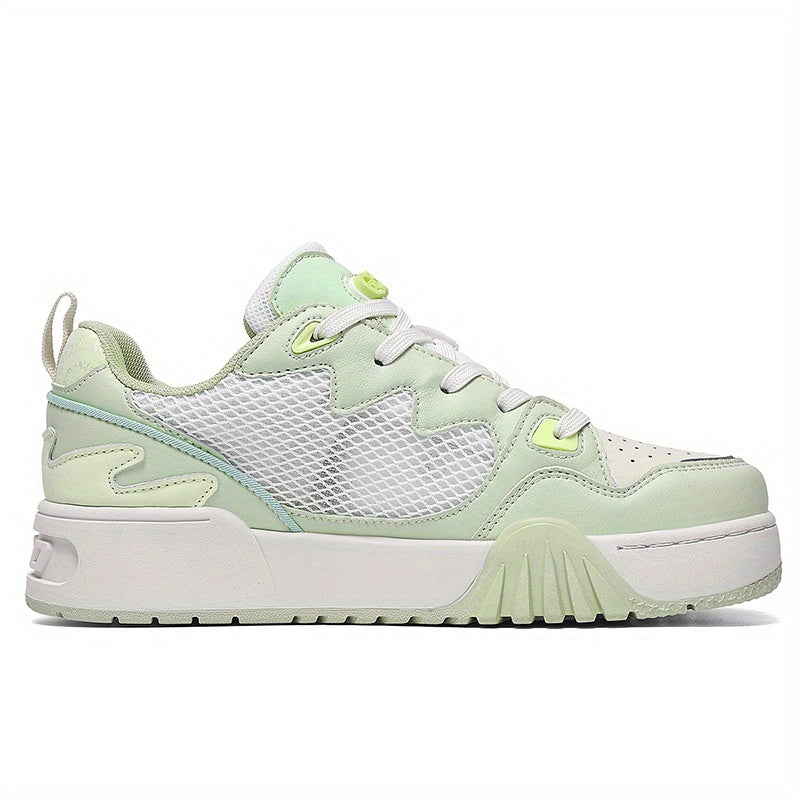 Q-AND Retro Skate Sneakers - Low-Top Lace-Up Casual Shoes with Thick Rubber Sole